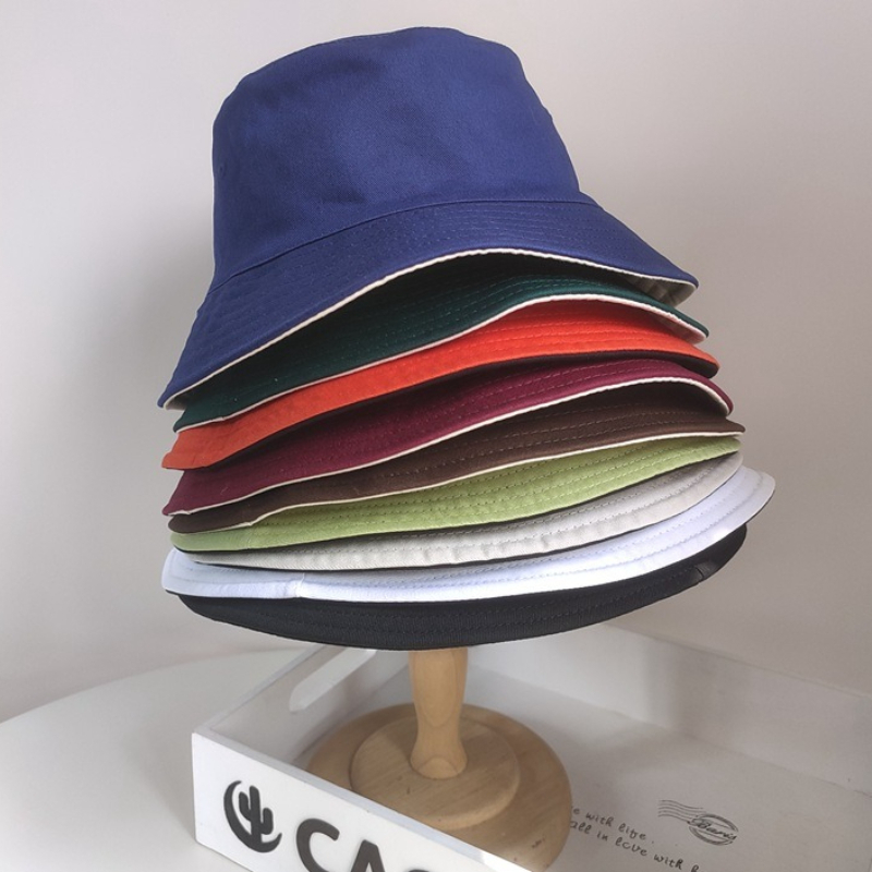 Dwustronny kapelusz typu bucke – Bucket Hat Embroidered recenzja i cena