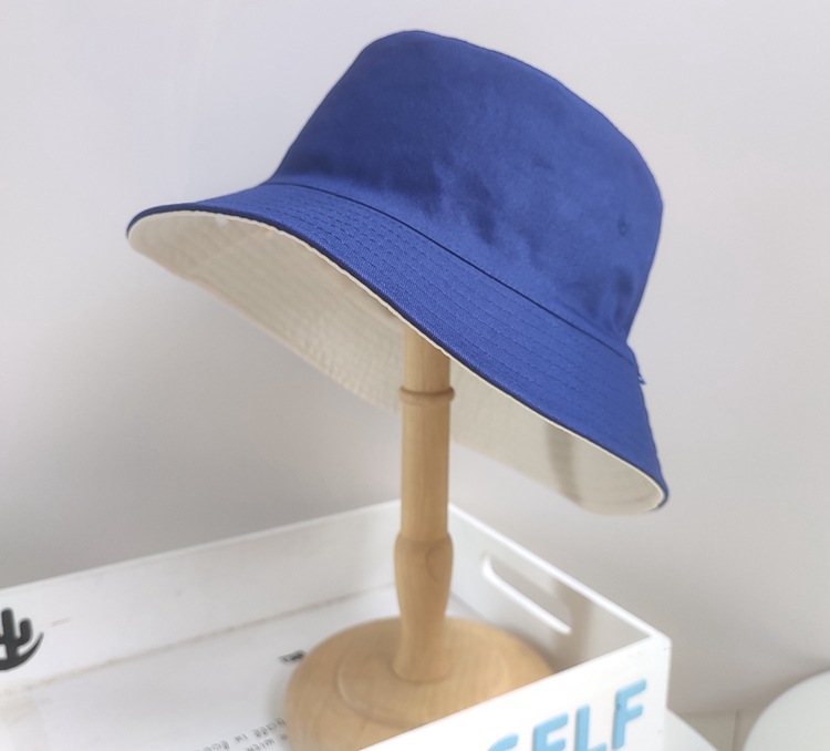 Dwustronny kapelusz typu bucke – Bucket Hat Embroidered recenzja i cena