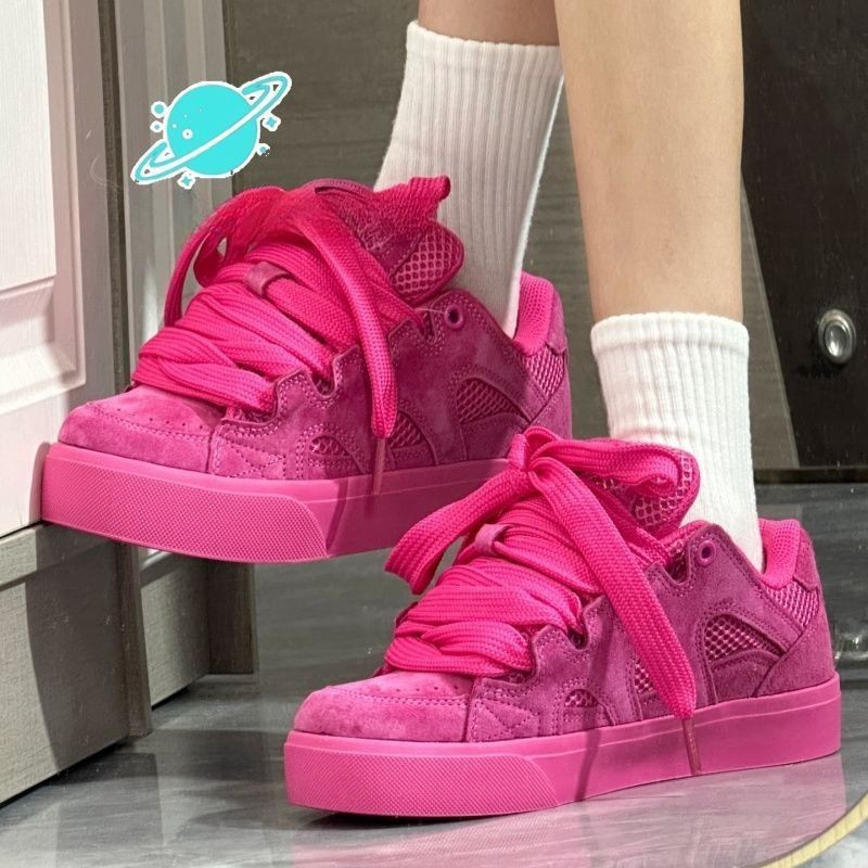 Nowe damskie sneakersy na grub – Street Fashion Trends recenzja i cena