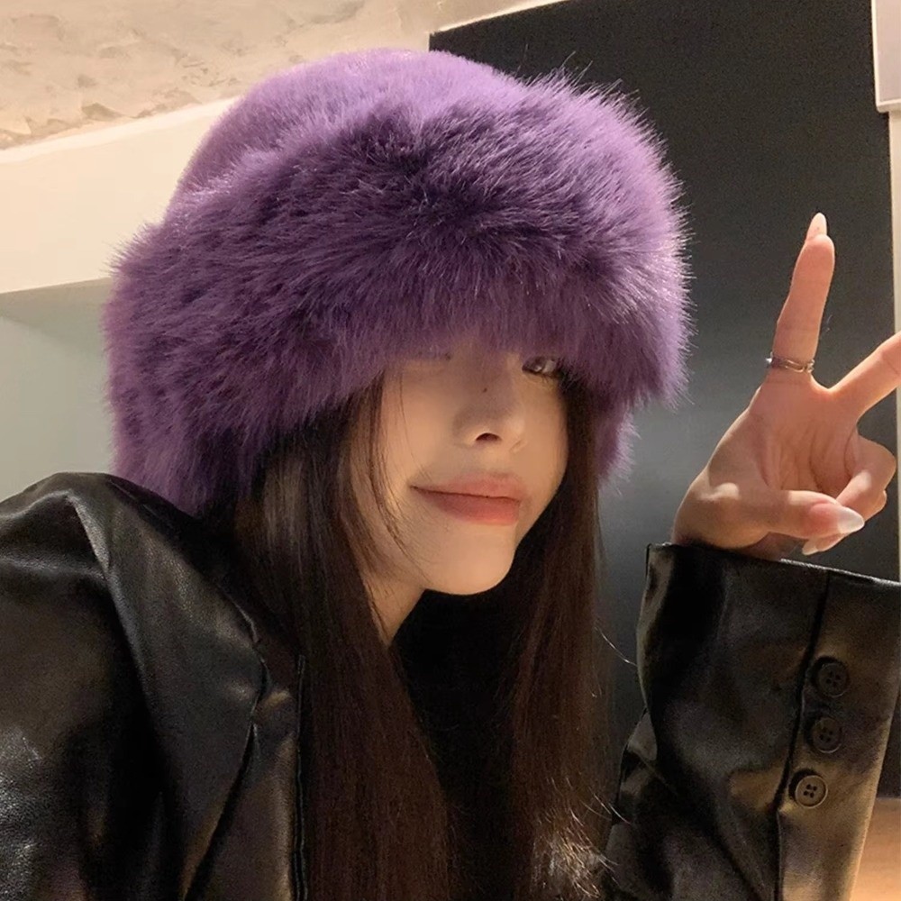 Modne nakrycia głowy, puszyste – Bucket Hat Embroidered recenzja i cena